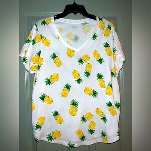 Old Navy Women's Everywear Casual Pinnapple T-Shirt Top Size XL